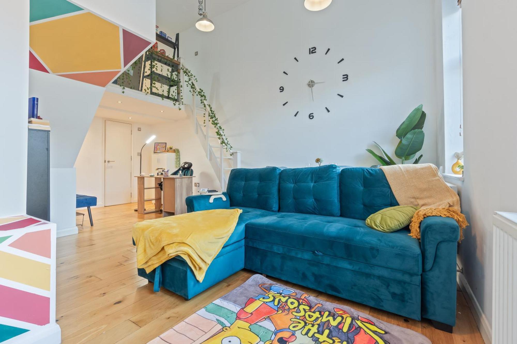 Cosy 1 Bed W Loft Sleeps 6 Close To Stations *