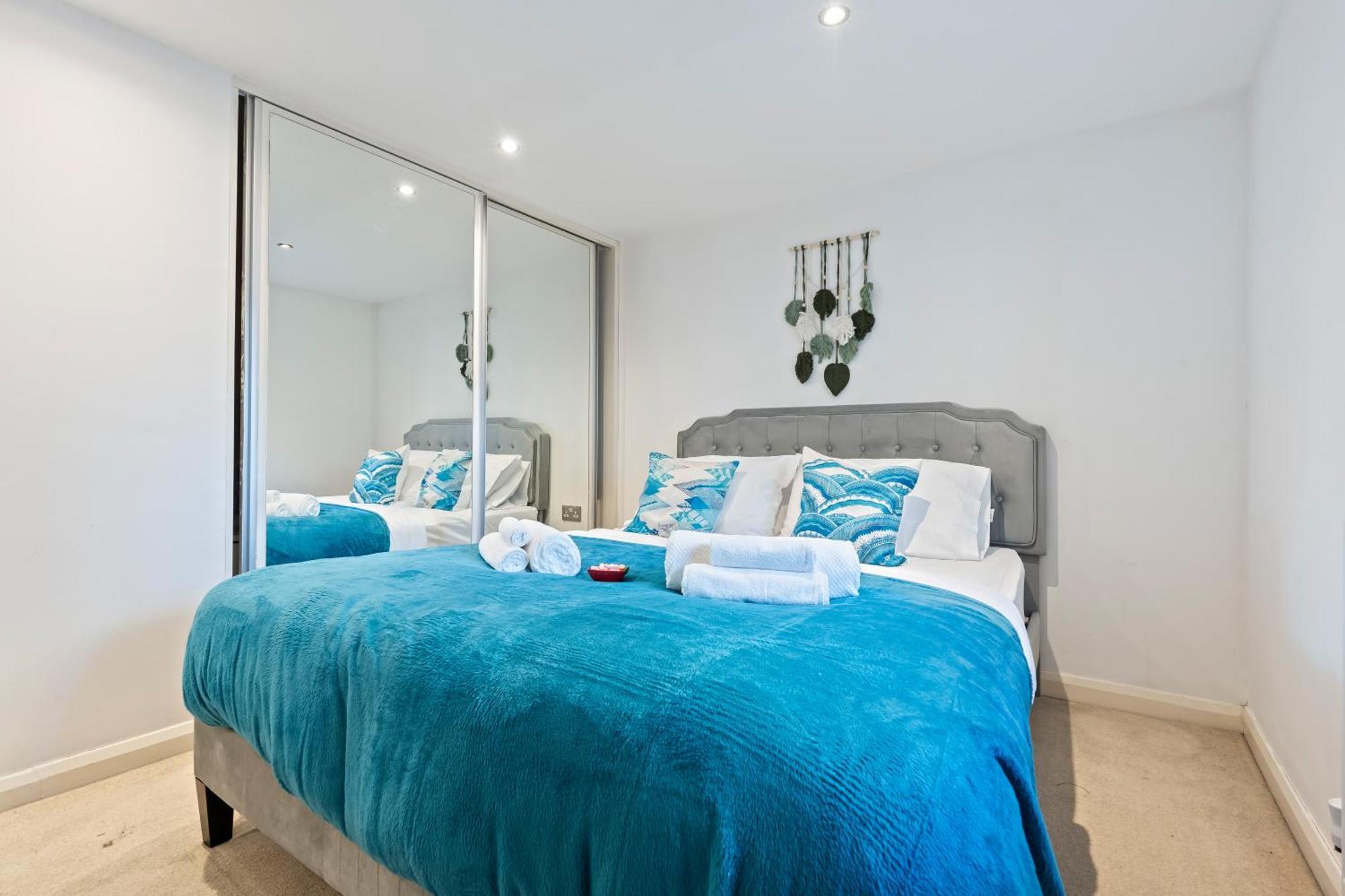 Cosy 1 Bed W Loft Sleeps 6 Close To Stations Apartamento *